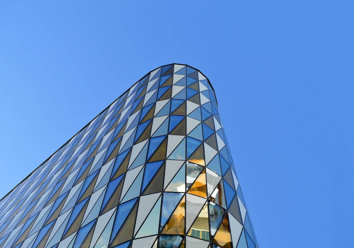 华体会体育：用科技点亮你的运动人生