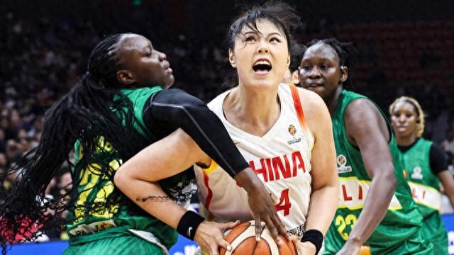世界杯资格赛首战轻取马里，“以胜代练”的中国女篮目标不止“抢门票”